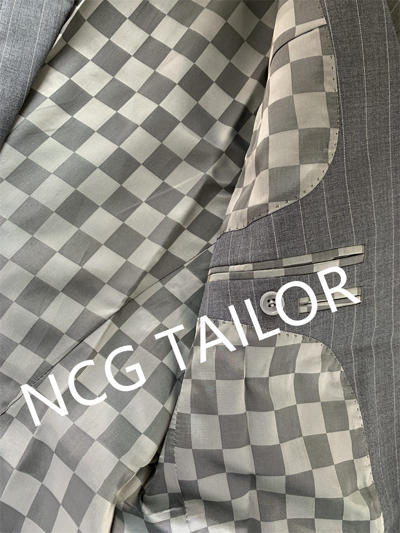 light gray squared lining